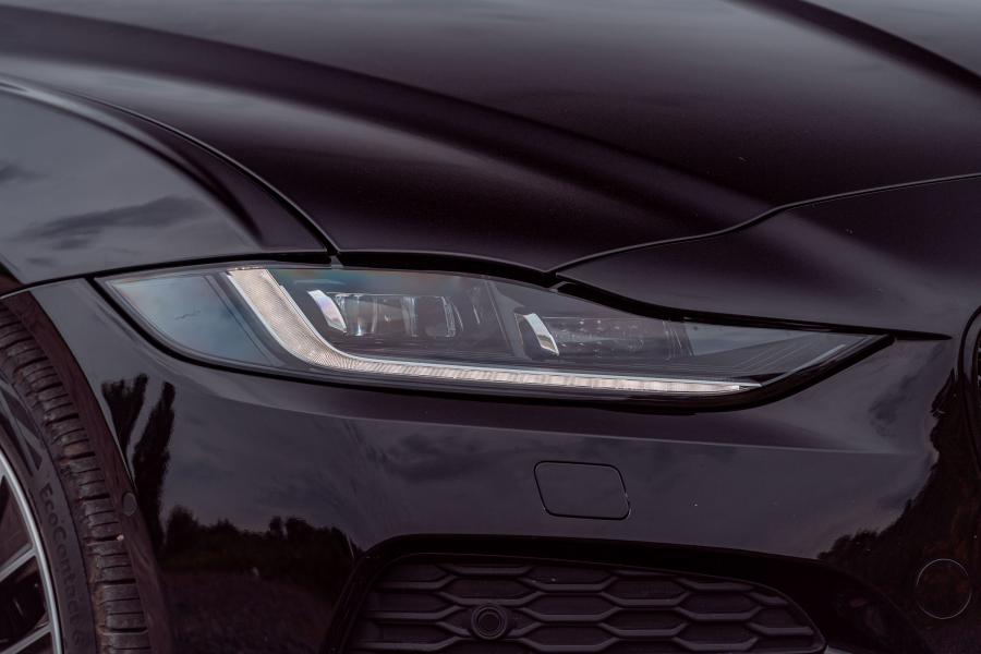 Детали экстерьера Jaguar XE D180 S 2019 года  (UK) (фото 23 из 25)
